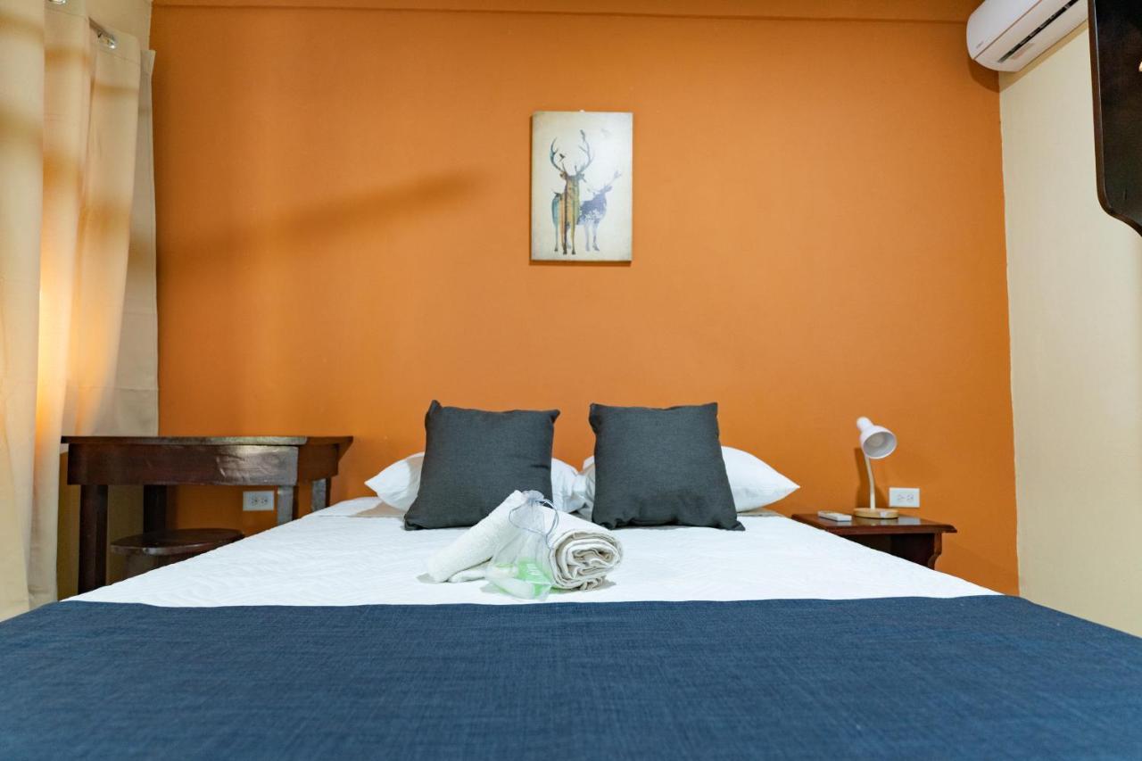 El Cocobolo Food&Rest Room 6 Bed And Breakfast Wifi Ac Pkg Gratis Liberia Esterno foto