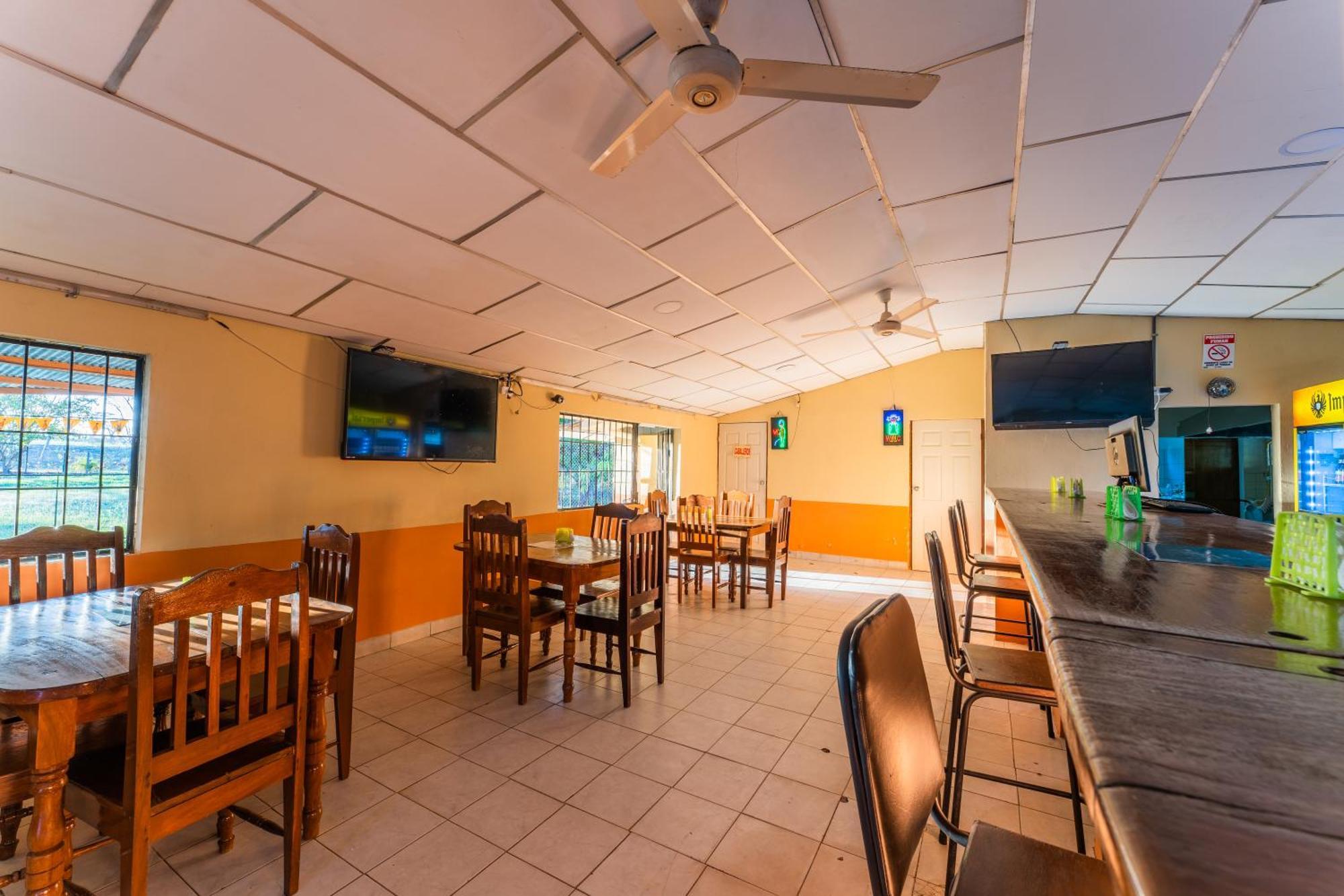 El Cocobolo Food&Rest Room 6 Bed And Breakfast Wifi Ac Pkg Gratis Liberia Esterno foto